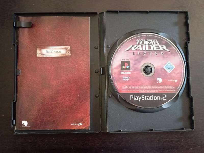 Lara Croft Tomb Raider: Legend [PS2]